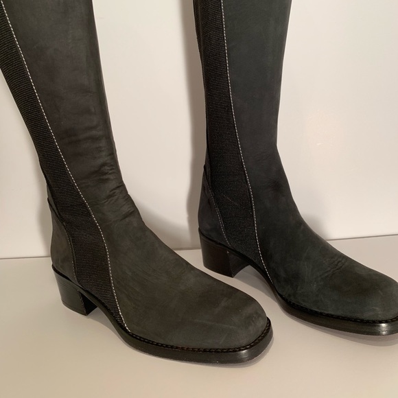 NWOT, charcoal gray, nubuck boot. Made in Italy - Picture 2 of 8
